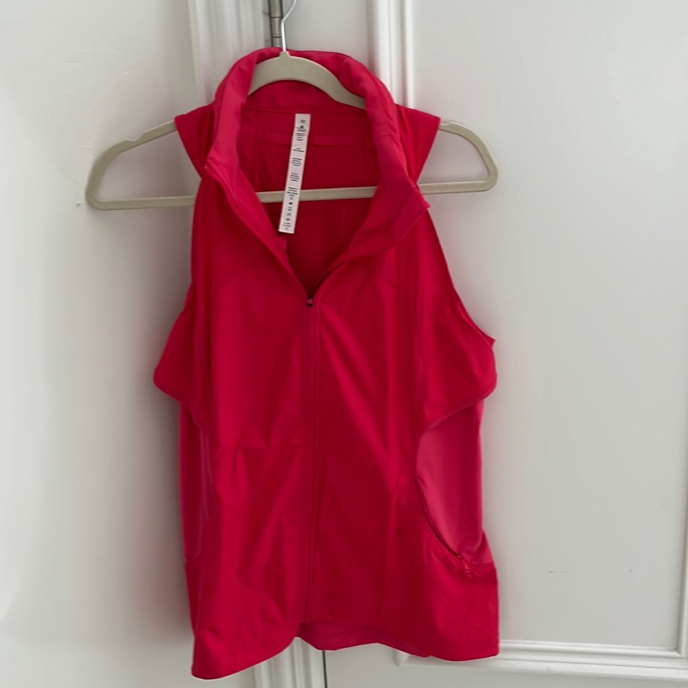 Lululemon vest sz 10 hot pink